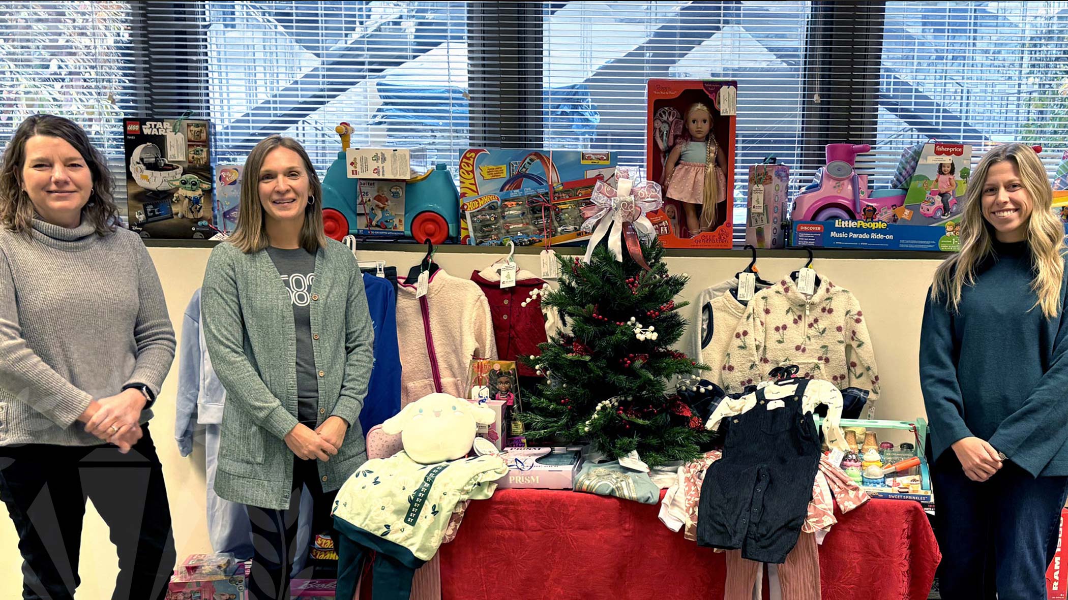 Celina Insurance Group Employees Donate to Angel Tree Program